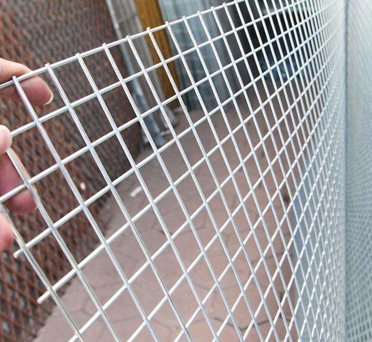 鍍鋅電焊網片的優勢特點