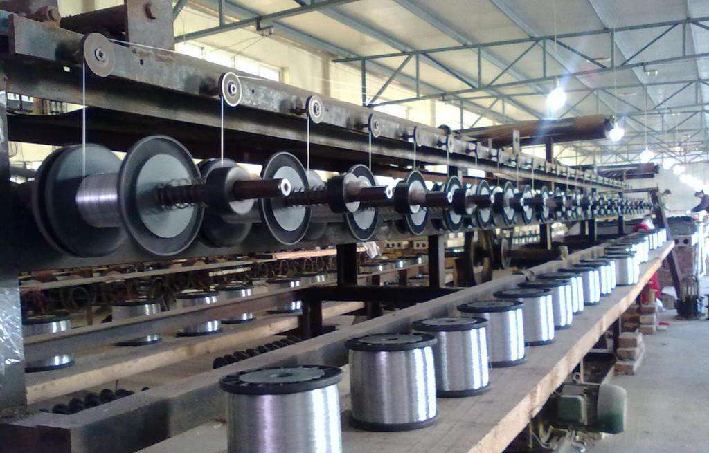 鍍鋅絲的防腐原理和生產(chǎn)操作要領(lǐng) 鍍鋅絲的防腐原理和生產(chǎn)操作要領(lǐng)