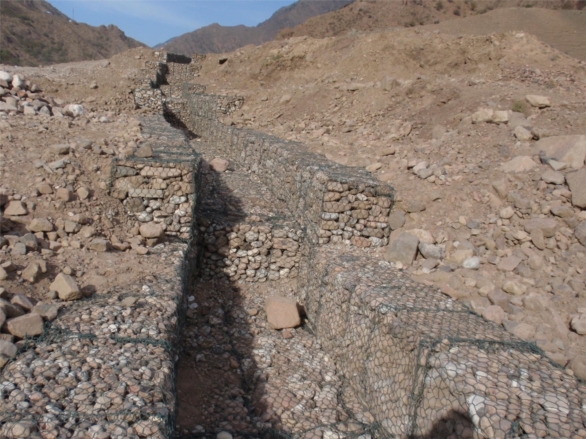 鍍鋅石籠網的功能特性與實際用途 鍍鋅石籠網的功能特性與實際用途